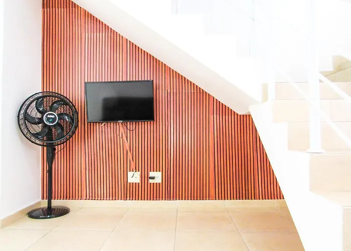 Casa Incrivel C Wi-Fi A 3 Min Da Praia Da Enseada